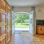 Exclusive Entry: Cozy Guestroom * Baden