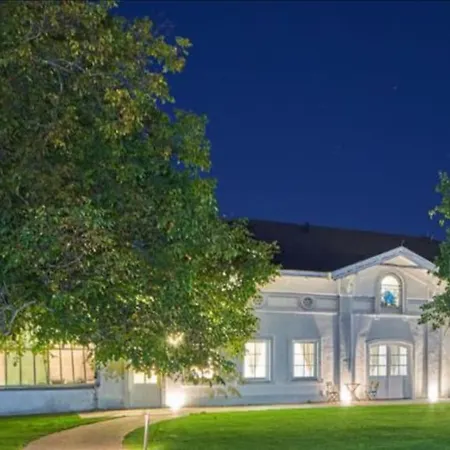 Appartamento Exclusive Entry: Cozy Guestroom