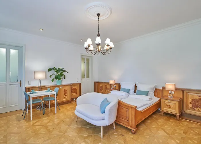 Апартаменты Exclusive Entry: Cozy Guestroom *